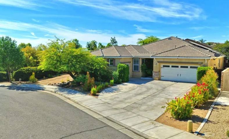 27477 Finale Court, Menifee, California 92584