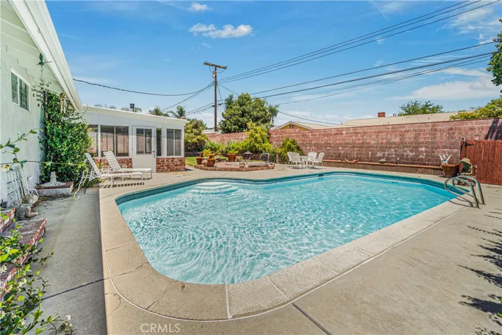 10116 Debra Avenue, Granada Hills, California 91343
