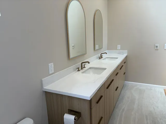 1821 Wilton Road, Encinitas, California 92024