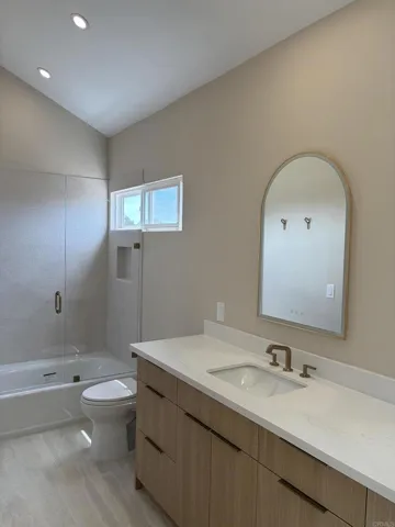 1821 Wilton Road, Encinitas, California 92024