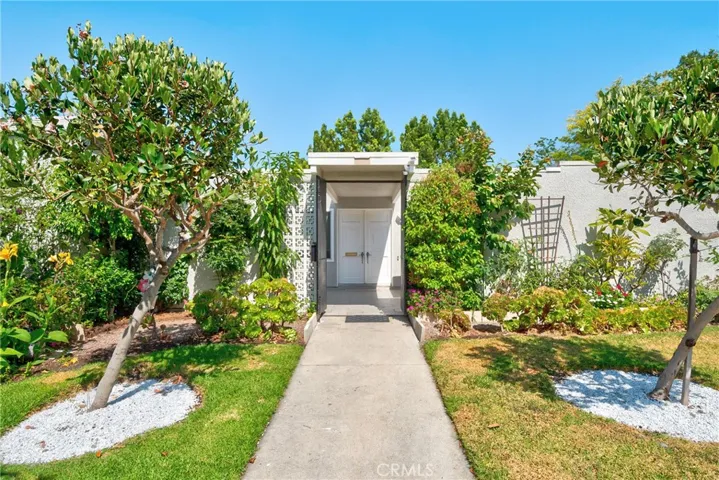 687 Avenida Sevilla B, Laguna Woods, California 92637