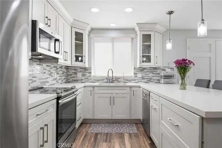 687 Avenida Sevilla B, Laguna Woods, California 92637