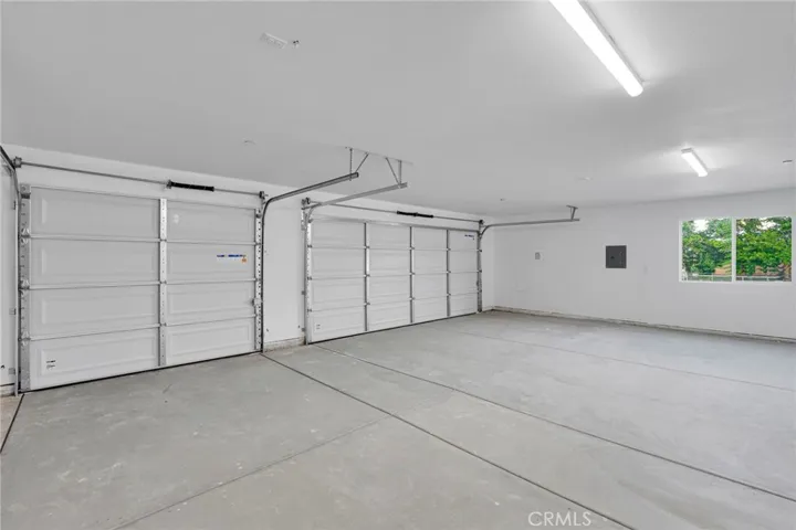 17995 Seaforth Street, Hesperia, California 92345