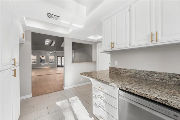 44934 Hanstead, Lancaster, California 93535
