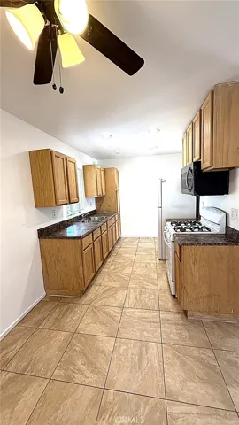 30 E Blueridge, Orange, California 92865