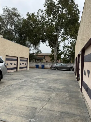 7419 Tampa, Reseda, California 91335