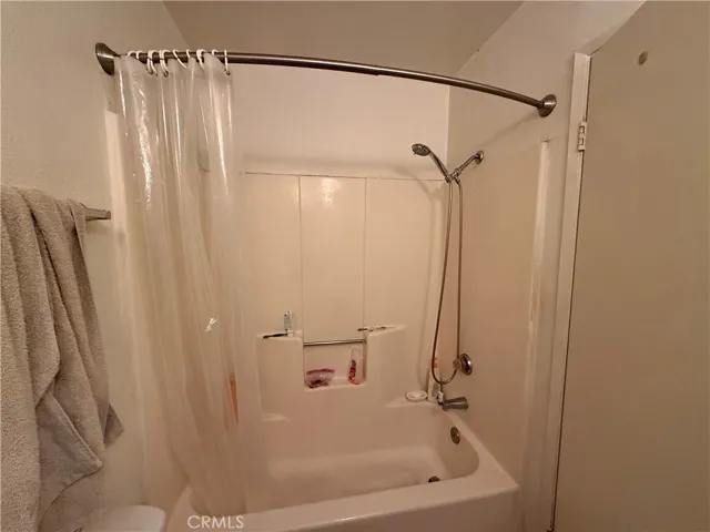 7419 Tampa, Reseda, California 91335