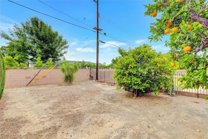 13002 Olympia, North Tustin, California 92705