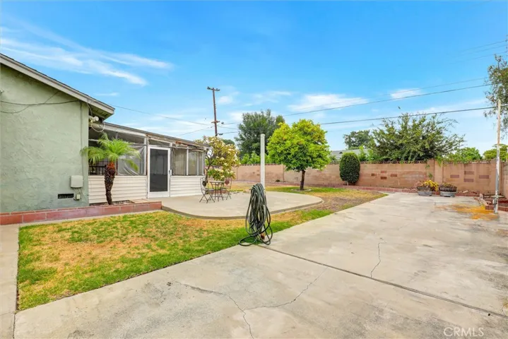 13002 Olympia, North Tustin, California 92705
