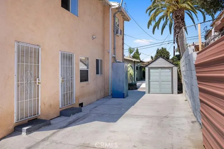 1686 S Rimpau Boulevard Primary Room, Los Angeles, California 90019