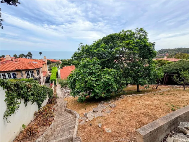 400 Via Almar, Palos Verdes Estates, California 90274