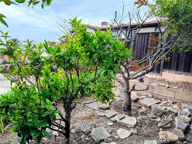 400 Via Almar, Palos Verdes Estates, California 90274