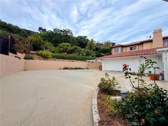 400 Via Almar, Palos Verdes Estates, California 90274
