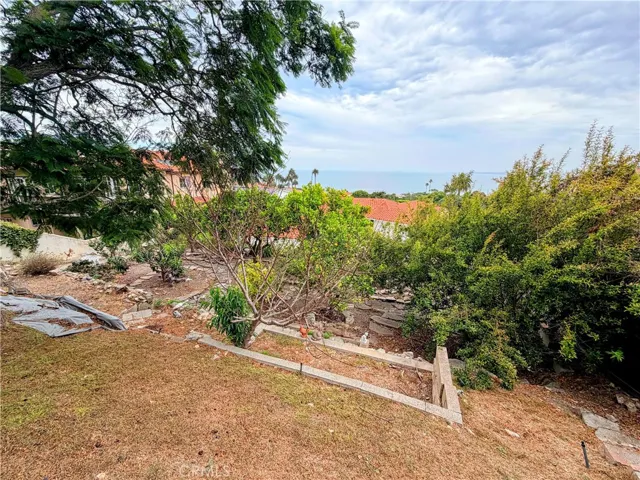 400 Via Almar, Palos Verdes Estates, California 90274