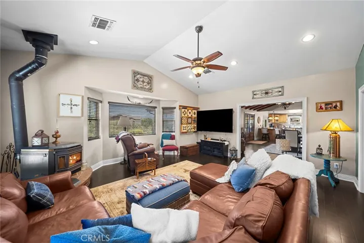 32935 Canyon Quail Trail, Agua Dulce, California 91390