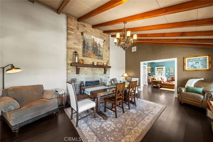 Livingroom and dining room