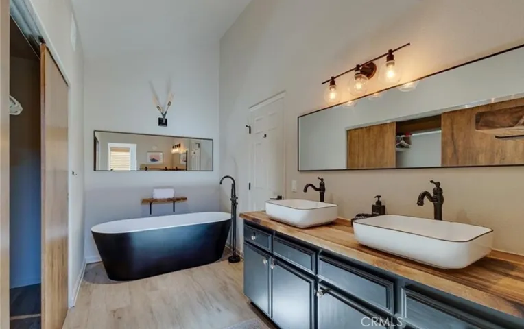 58648 San Marino, Yucca Valley, California 92284