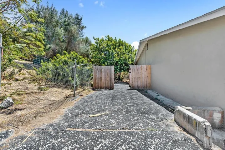 5920 Streamview Dr, San Diego, California 92105