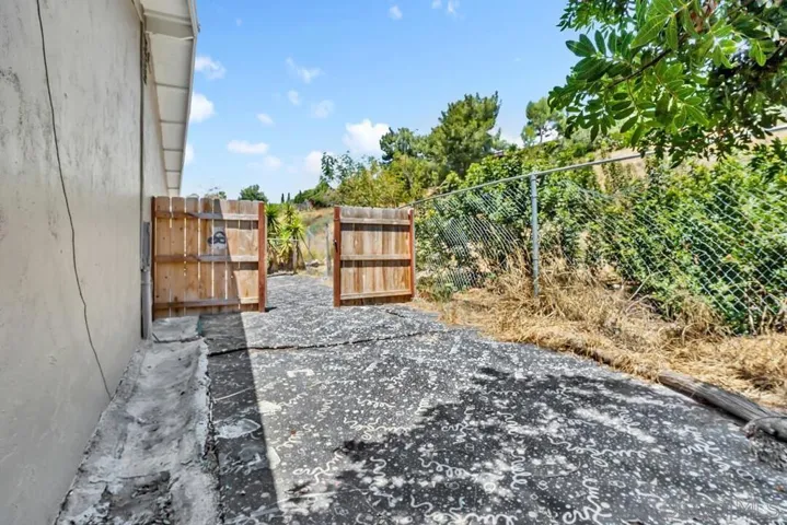 5920 Streamview Dr, San Diego, California 92105