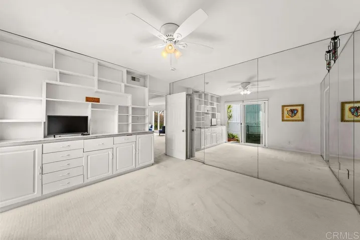 880 Tarento Drive, Point Loma, California 92106