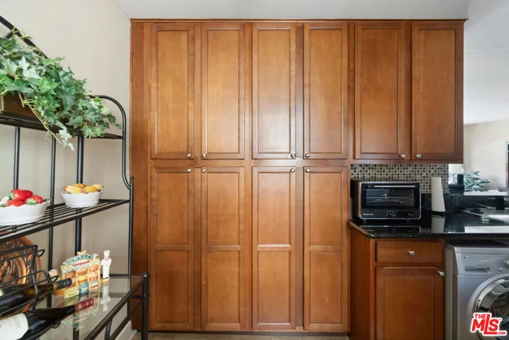 1430 Colby Avenue 102, Los Angeles, California 90025