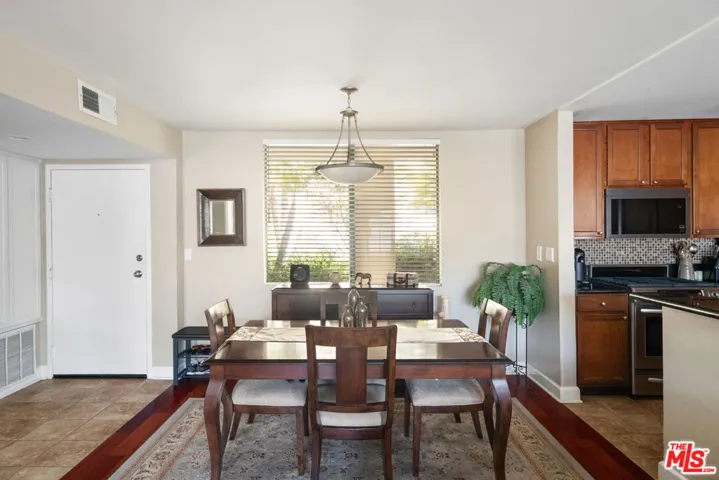1430 Colby Avenue 102, Los Angeles, California 90025