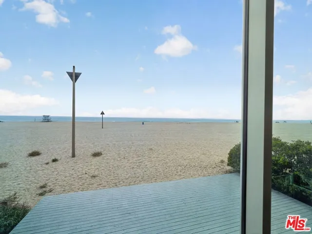 4015 Ocean Drive, Oxnard, California 93035