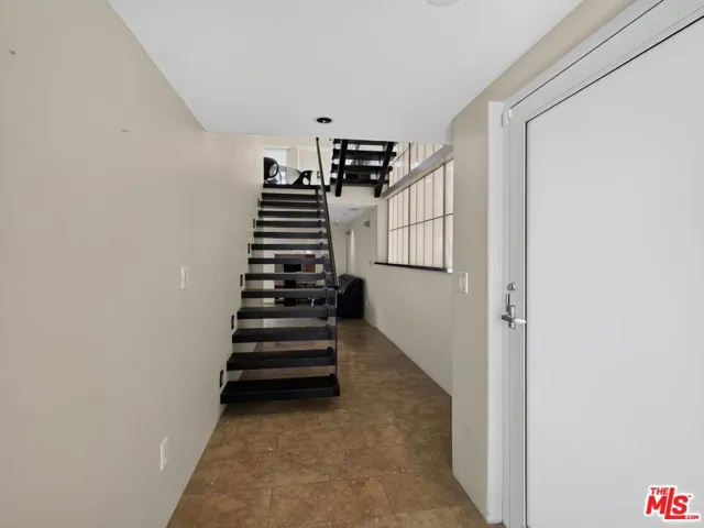 4015 Ocean Drive, Oxnard, California 93035