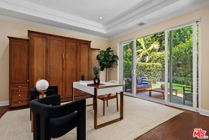 23963 De Ville Way, Malibu, California 90265