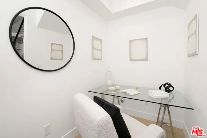 4326 Serene Place 4, Studio City, California 91604