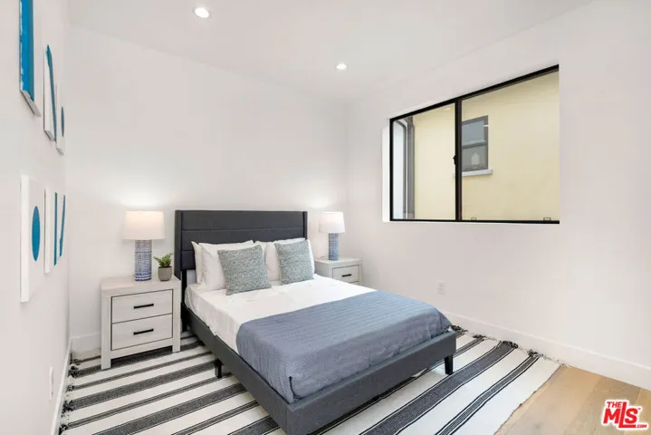 4326 Serene Place 4, Studio City, California 91604