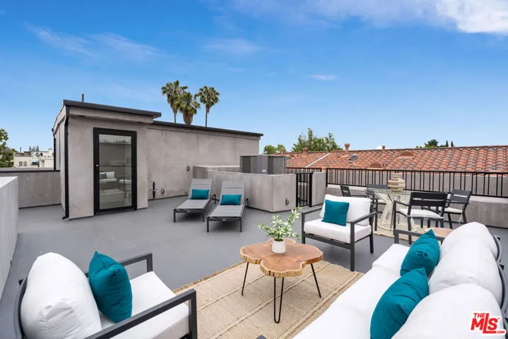 4326 Serene Place 4, Studio City, California 91604