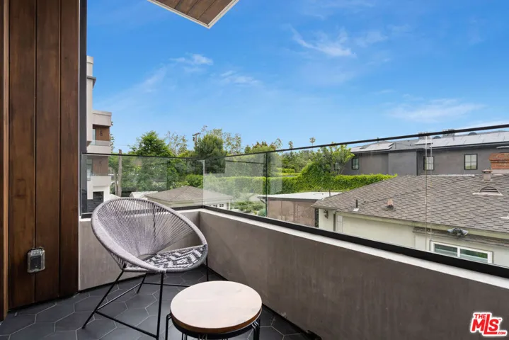 4326 Serene Place 4, Studio City, California 91604