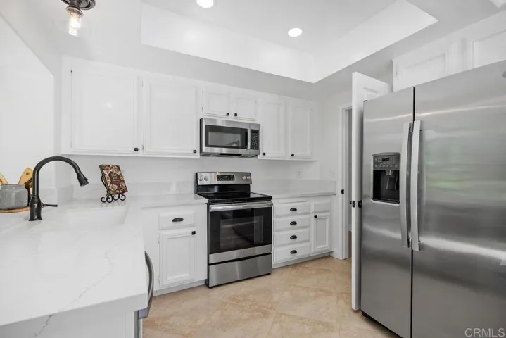 4784 Galicia Way, Oceanside, California 92056