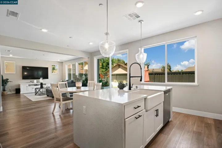 163 Canary Creek Way, Brentwood, California 94513