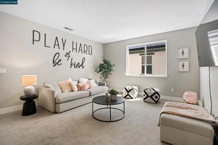 163 Canary Creek Way, Brentwood, California 94513