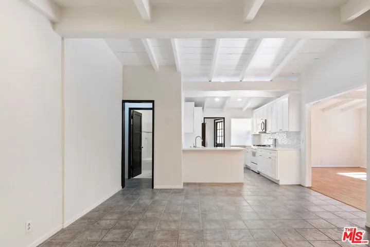 1315 17th Street, Manhattan Beach, California 90266