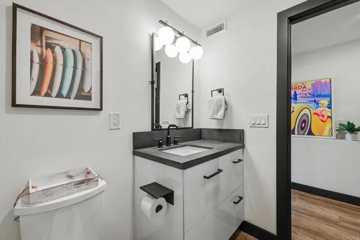 1891 Titus Street, San Diego, California 92110