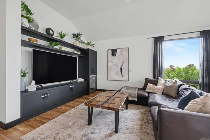 1891 Titus Street, San Diego, California 92110