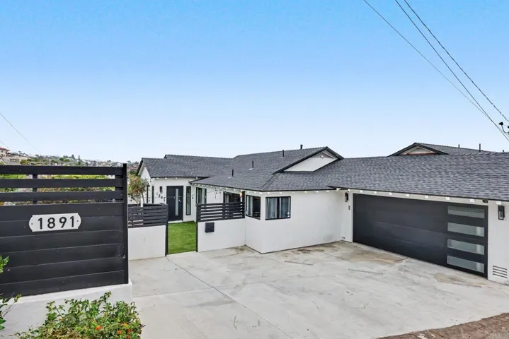 1891 Titus Street, San Diego, California 92110