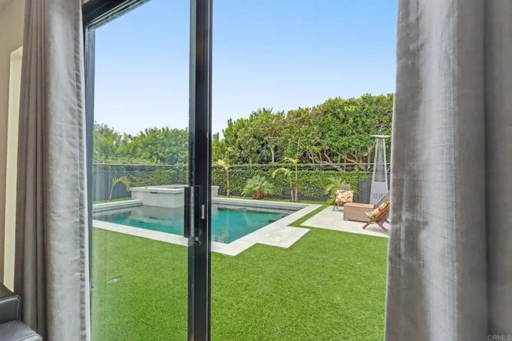 1891 Titus Street, San Diego, California 92110