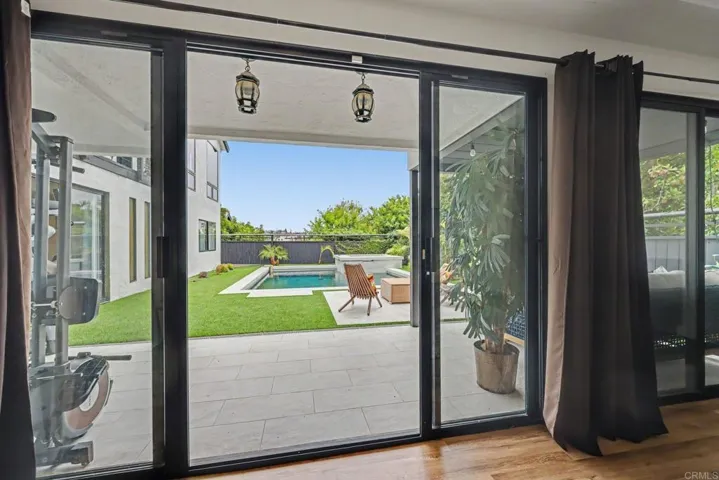 1891 Titus Street, San Diego, California 92110