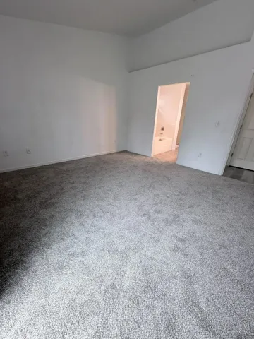 243 Sunburst Street, Los Banos, California 93635