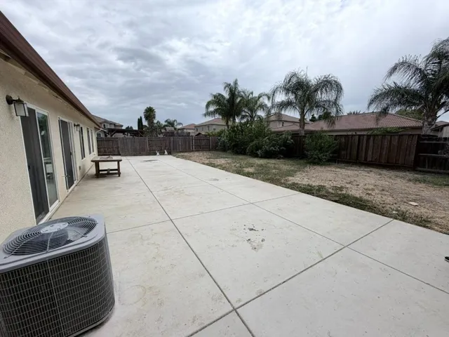 243 Sunburst Street, Los Banos, California 93635