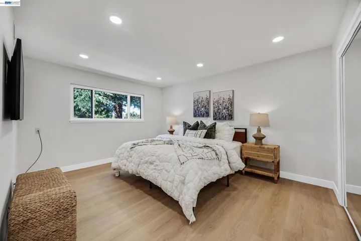 Upstairs Primary Bedroom