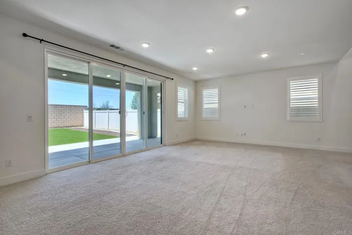 36367 Calle Lisbon, Winchester, California 92596