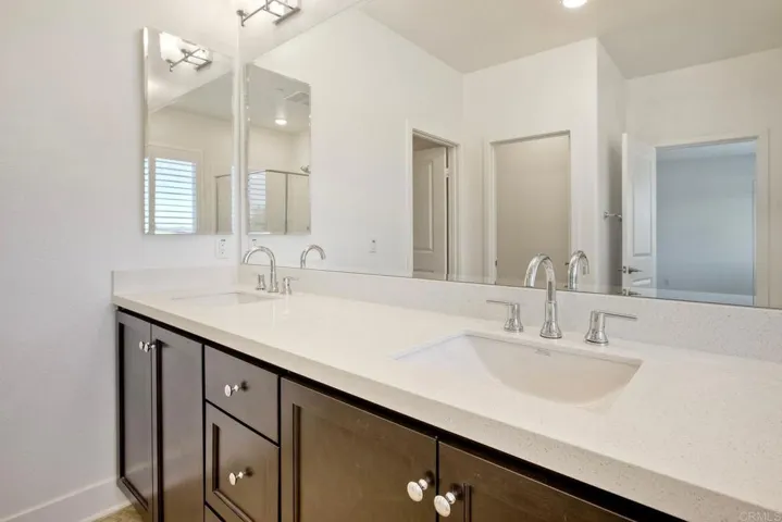36367 Calle Lisbon, Winchester, California 92596