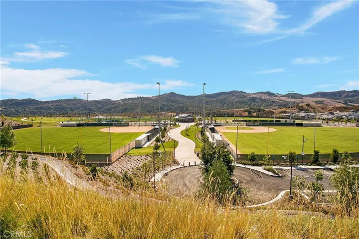 115 Sunstone Place, Rancho Mission Viejo, California 92694
