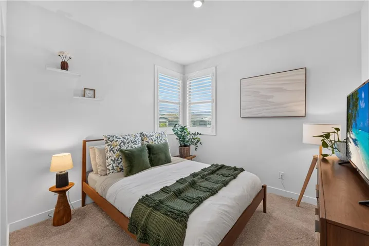 115 Sunstone Place, Rancho Mission Viejo, California 92694