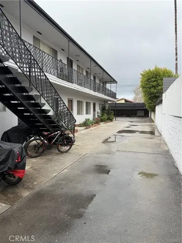 425 Allen Avenue D, Glendale, California 91201